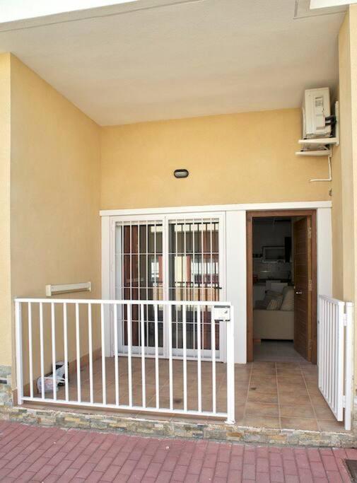 The Beach Is Close But Quiet And Not Noisy Casa Reformada Cerca De La Playa San Pedro del Pinatar Εξωτερικό φωτογραφία