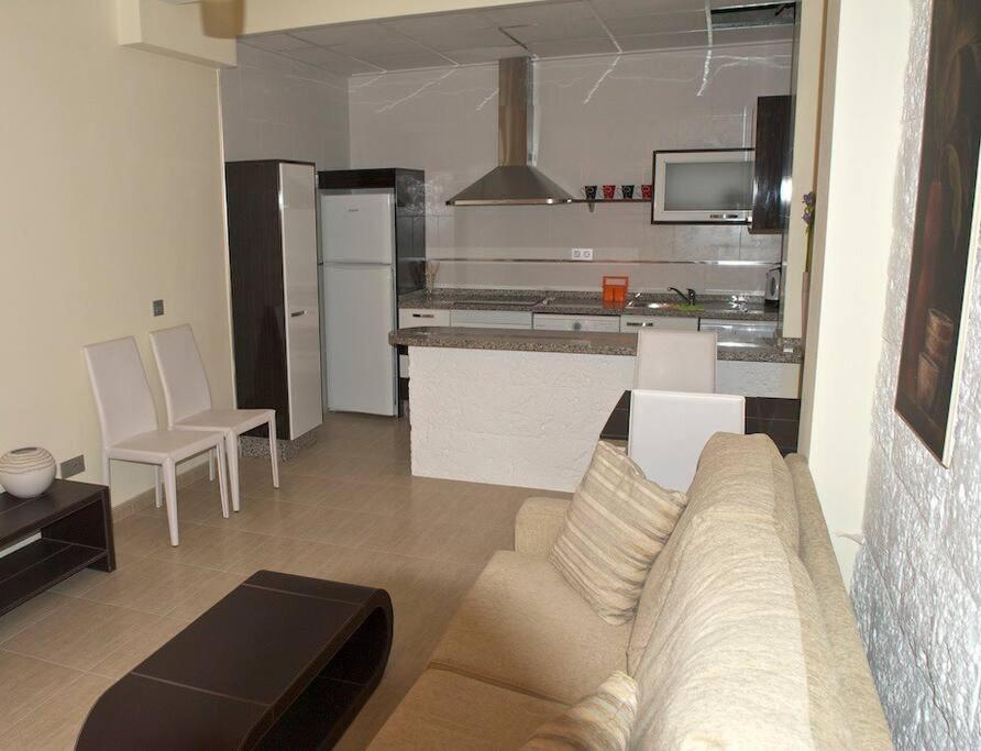The Beach Is Close But Quiet And Not Noisy Casa Reformada Cerca De La Playa San Pedro del Pinatar Εξωτερικό φωτογραφία